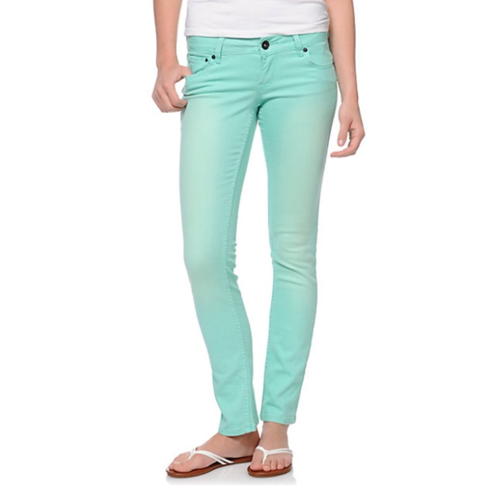 $118 Buffalo Mint Aqua Jazz Skinny Jeans